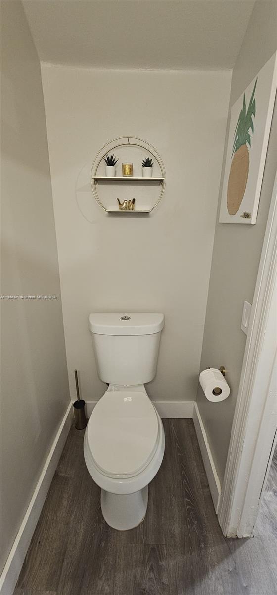 Building Photo - 1002 Sevilla Cir