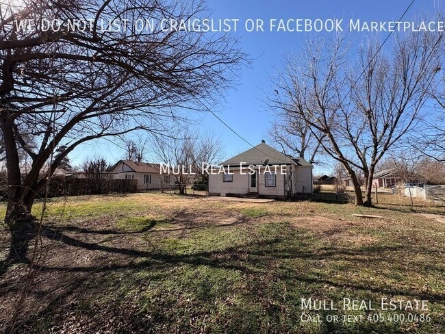 Building Photo - 122 North N Avenue