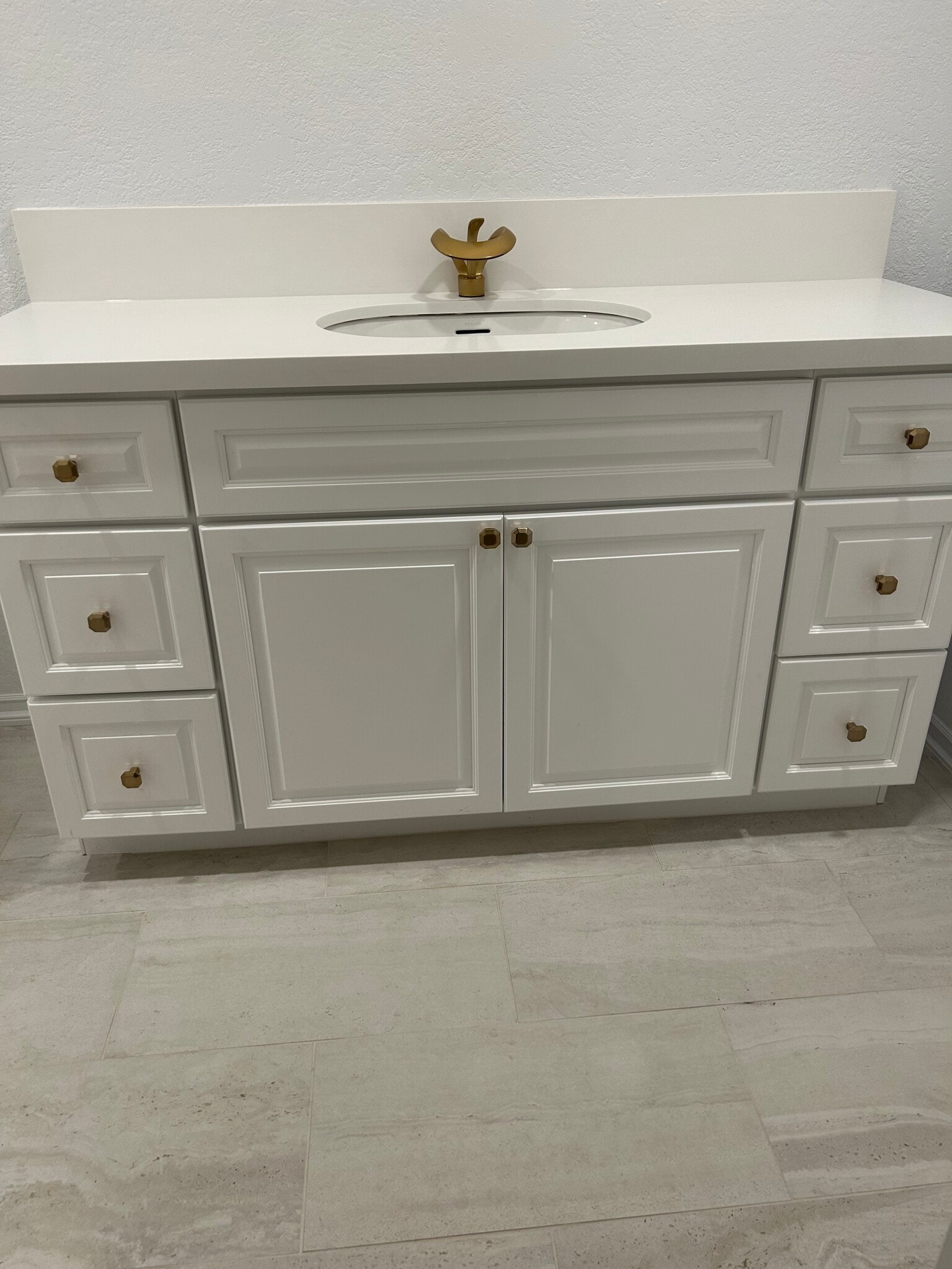 Master bathroom all new - 2601 S Broadmoor Dr