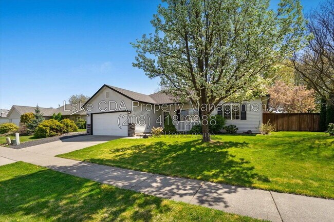 Building Photo - 8920 Torrey Ln