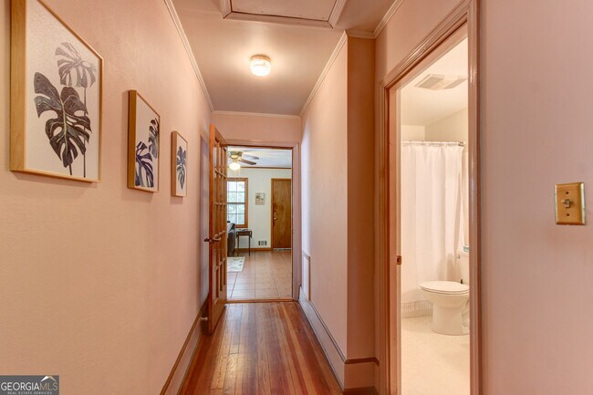 Building Photo - 127 Wilkins Rd