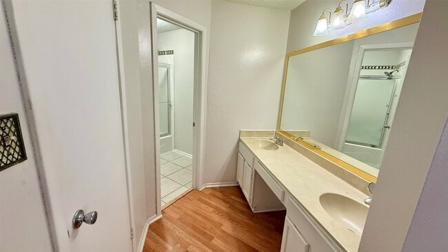 Building Photo - 13034 Birch Grove Dr