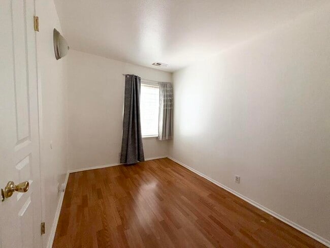 Building Photo - 2306 W 4195 S