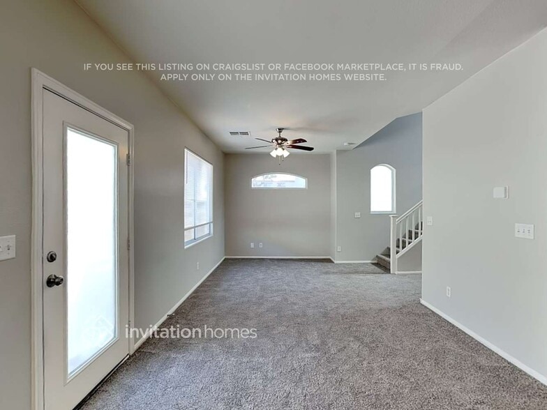 Building Photo - 720 Easter Lily Pl