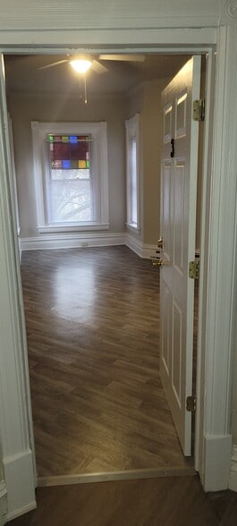 Into apartment - 322 Campbell St