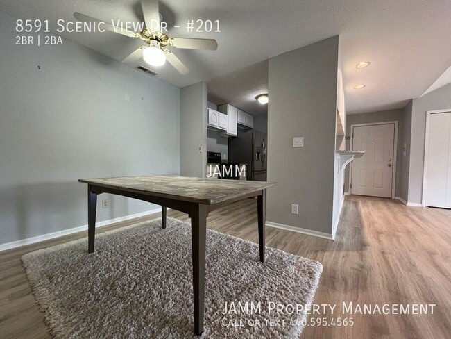 Building Photo - 8591 Scenicview Dr