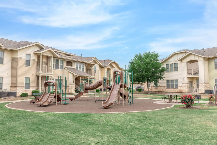 Building Photo - Costa Esmeralda