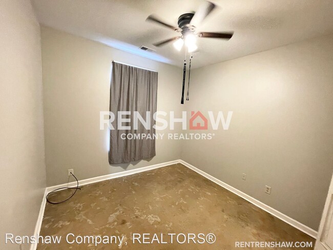 Building Photo - 3 br, 2 bath House - 226 Looney Ave