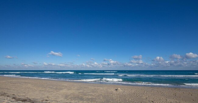 Building Photo - 2565 S Ocean Blvd