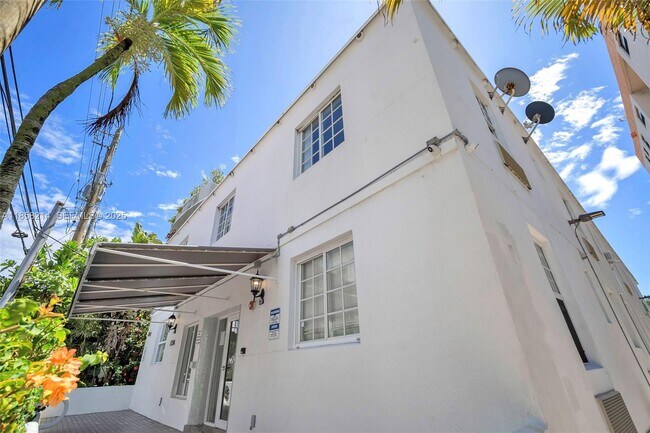 Building Photo - 7734 Abbott Ave