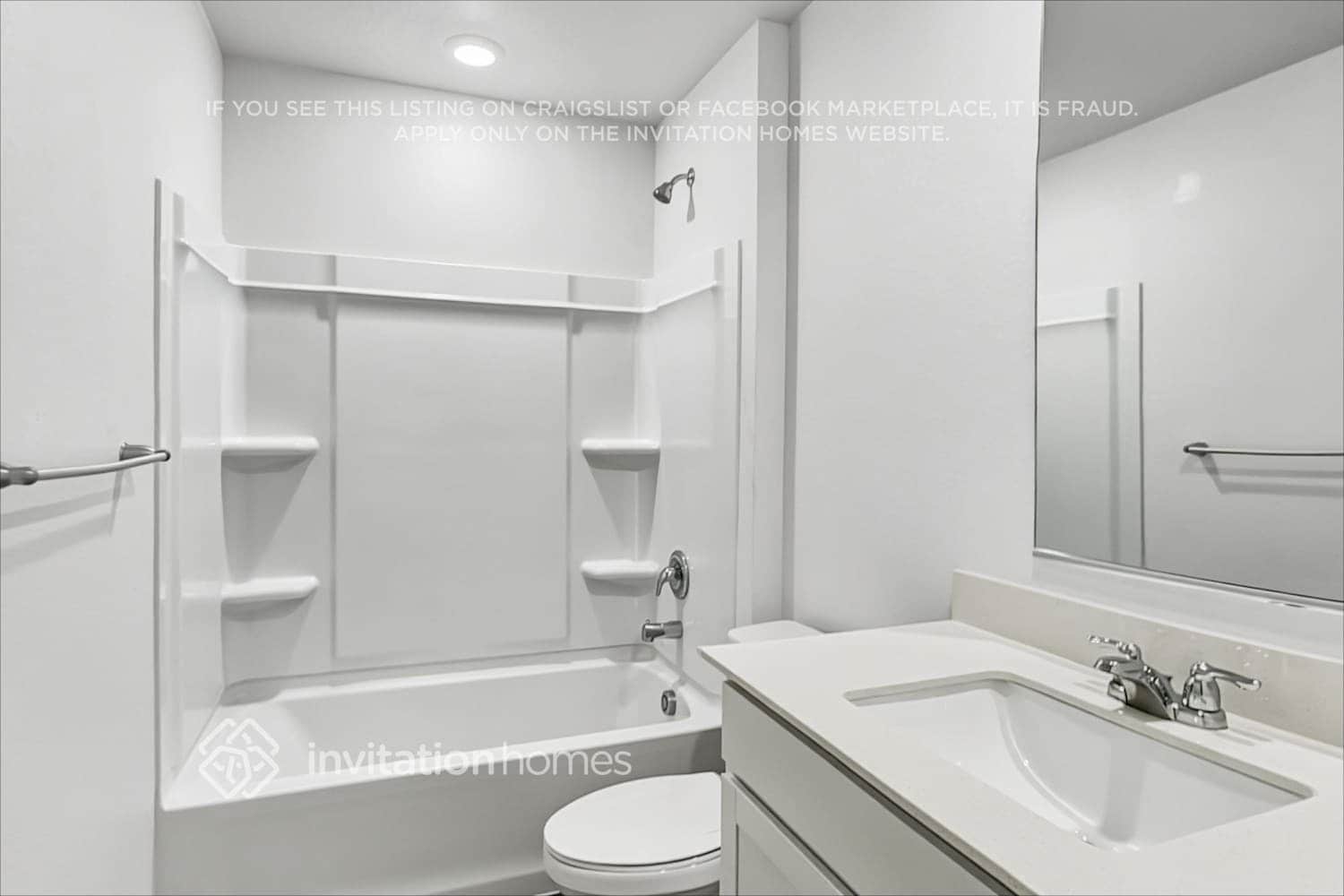 Building Photo - 257 S Uriah St