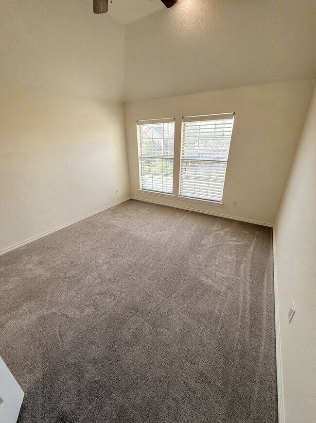 Building Photo - 5429 Norris Dr