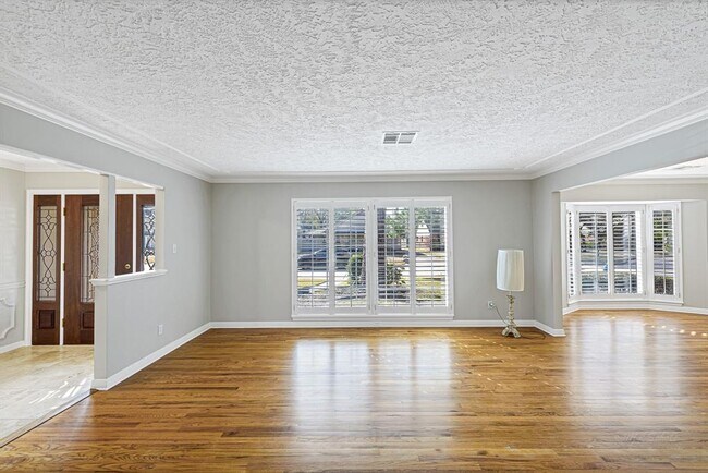 Building Photo - 12718 Taylorcrest Rd