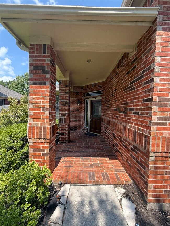 Building Photo - 5126 Winterwood Dr