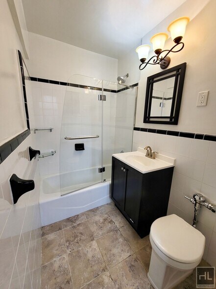 Building Photo - East 58th Street