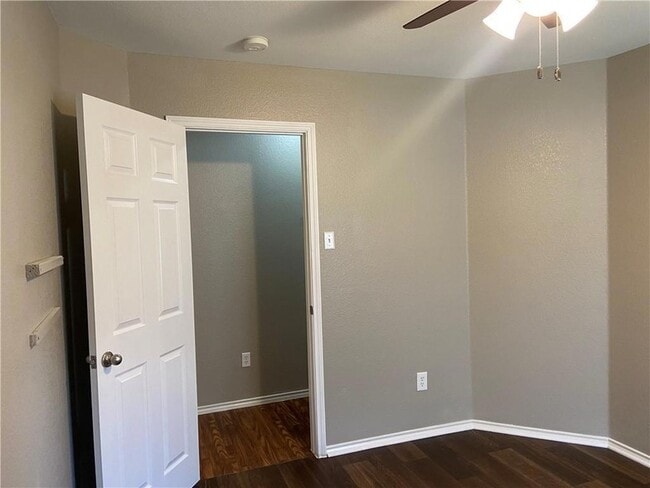Building Photo - 1513 Big Bend Dr