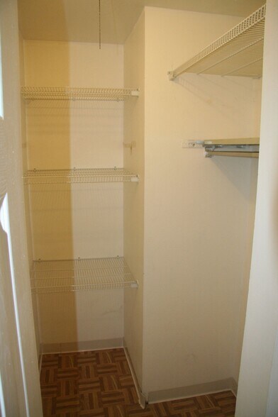 Master bedroom walk in closet - 11015 Lake Ave