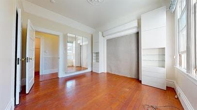 Building Photo - Beautiful 2 Bedroom 1 Bathroom with backya...