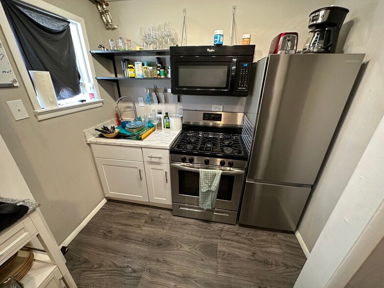 Building Photo - 107 N Public Rd