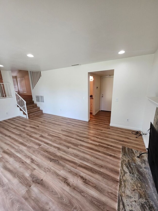 Building Photo - Big backyard with lots of upgrades