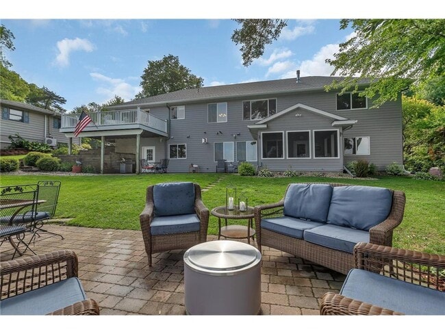 Building Photo - 11610 44th St NE