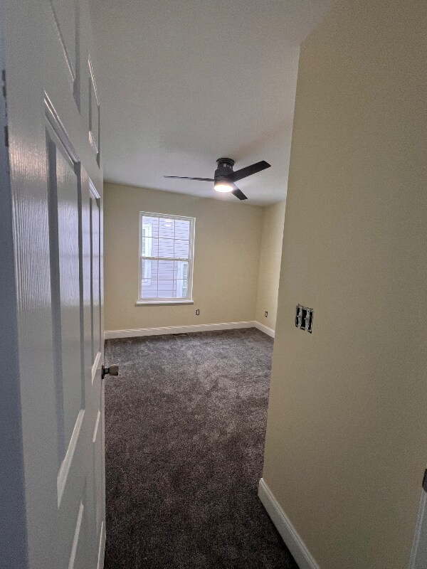 Building Photo - 403 Taylor Ave