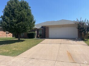 Building Photo - 4 Bedroom Burleson ISD! August 2025!