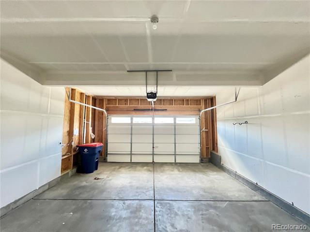 Building Photo - 5086 Janga Dr