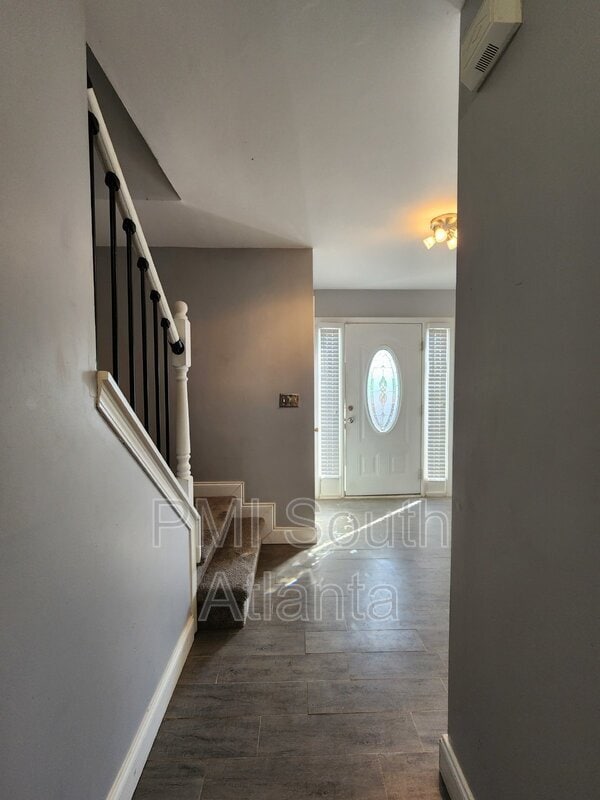 Building Photo - 2085 Winding Crossing Trail