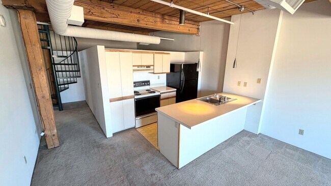 Building Photo - Whitney Square - Residental