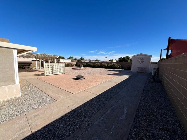 Building Photo - FURNISHED SHORT TERM RENTAL!