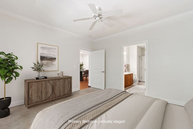 Building Photo - AVAILABLE NOW! $200 off 1st month's rent!! Gorgeous 1 bedroom, 1 bath condo in The Landing at Sou...