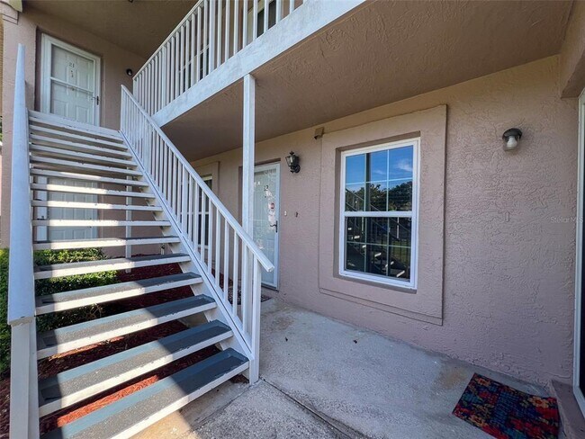 Building Photo - 6533 Spring Flower Dr