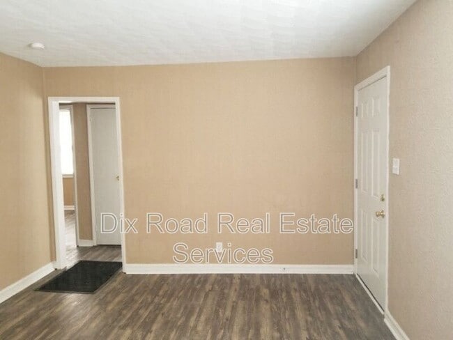Building Photo - 4505 Genesee Ave