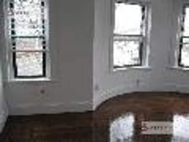 Building Photo - 60 Egremont St
