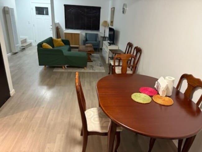 Building Photo - Beautiful Home for rent !! ( FURNISHED)