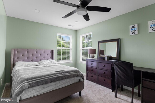 Building Photo - 40463 Aldie Springs Dr