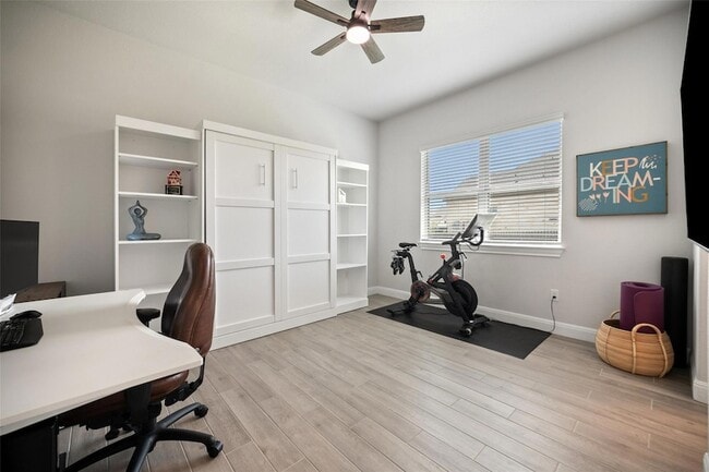 Building Photo - 165 Lunar Lp