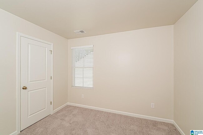 Building Photo - 130 Stevens Cv Dr