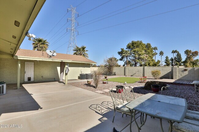 Building Photo - 1355 E McLellan Rd