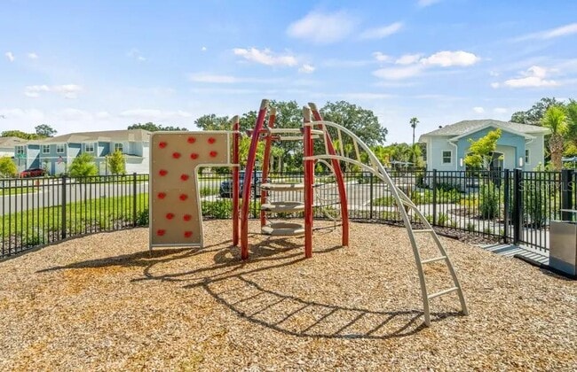 Building Photo - 2592 Bright Jewel St