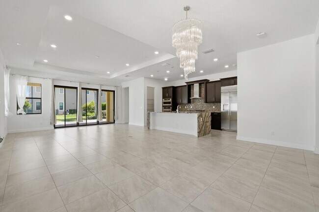 Building Photo - 11760 Bayview Cir