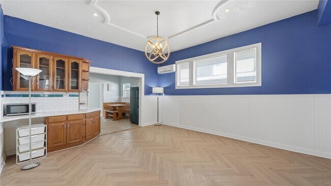 Building Photo - 234 Princeton Ave