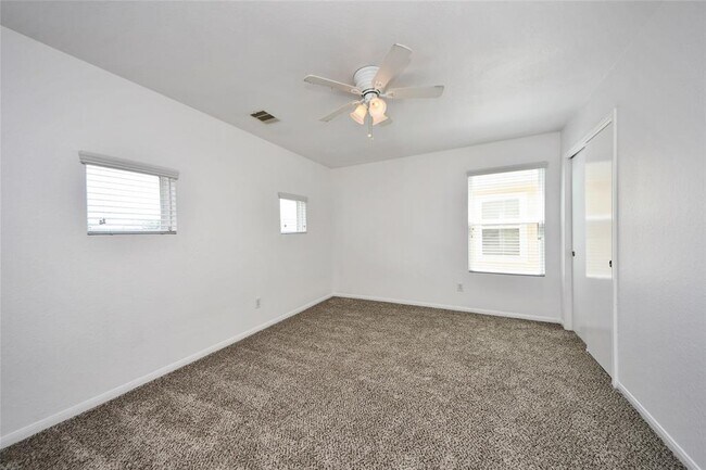 Building Photo - 21626 Dean Dale CRT