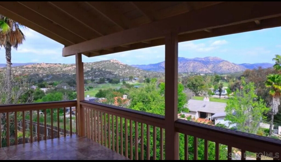 Building Photo - 15408 Vista Vicente Dr