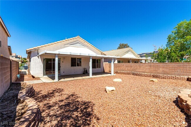 Building Photo - 5856 Golden Wing St