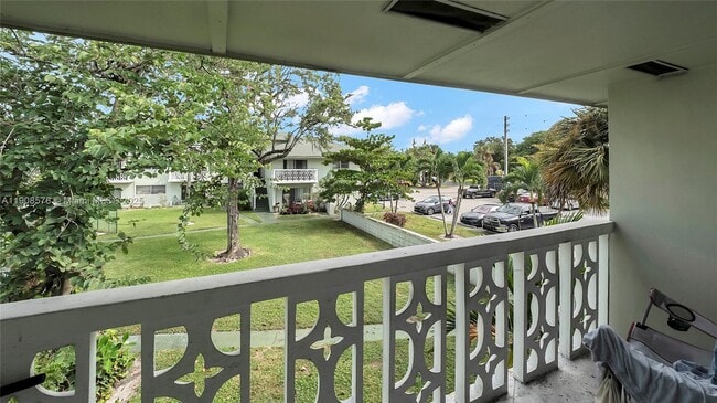 Building Photo - 4200 NW 3rd Ct