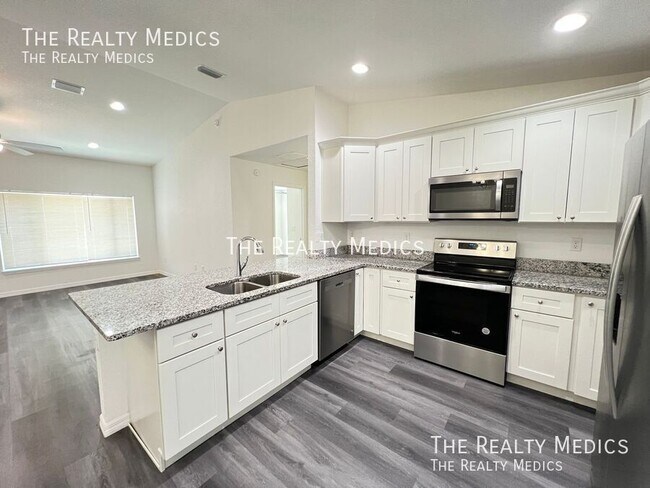 Building Photo - 297 Malauka Loop