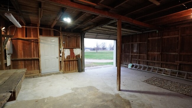 Building Photo - 6551 Abbott Rd