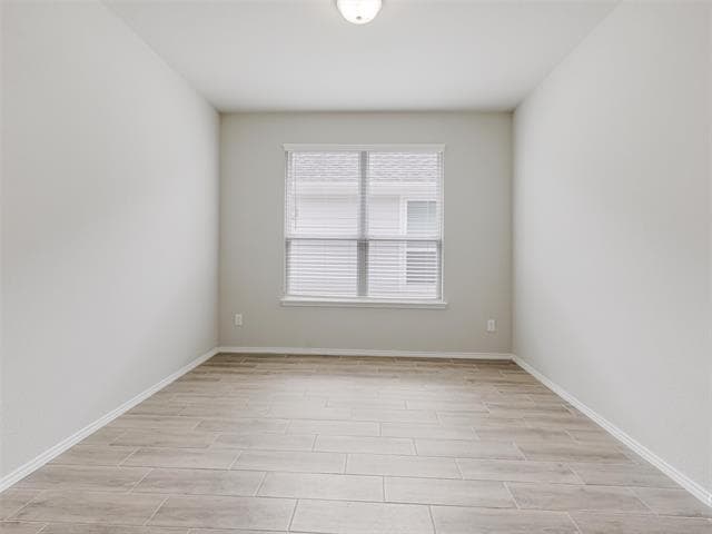 Building Photo - 5924 Hopkins Dr